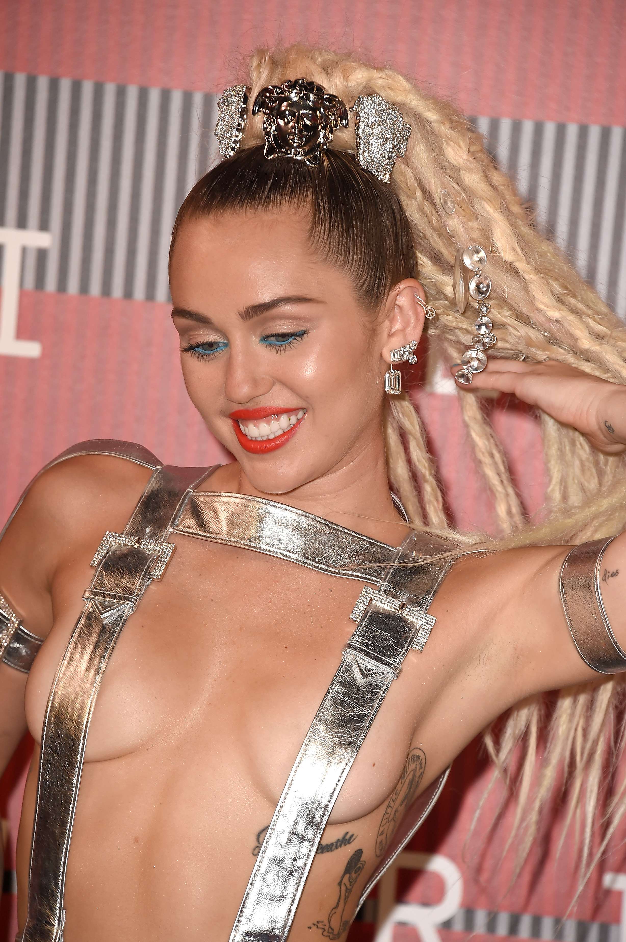 cyrus tape 2016 sex Miley