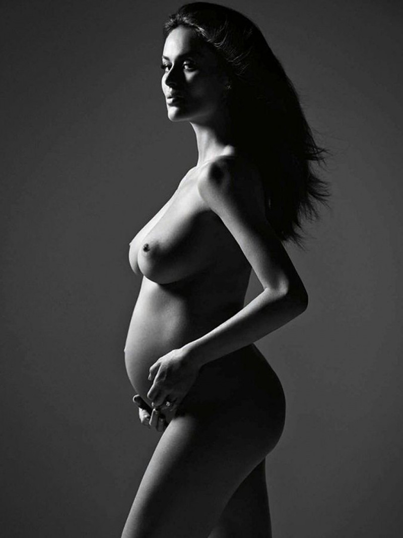 Pregnant Nude Celebs 73